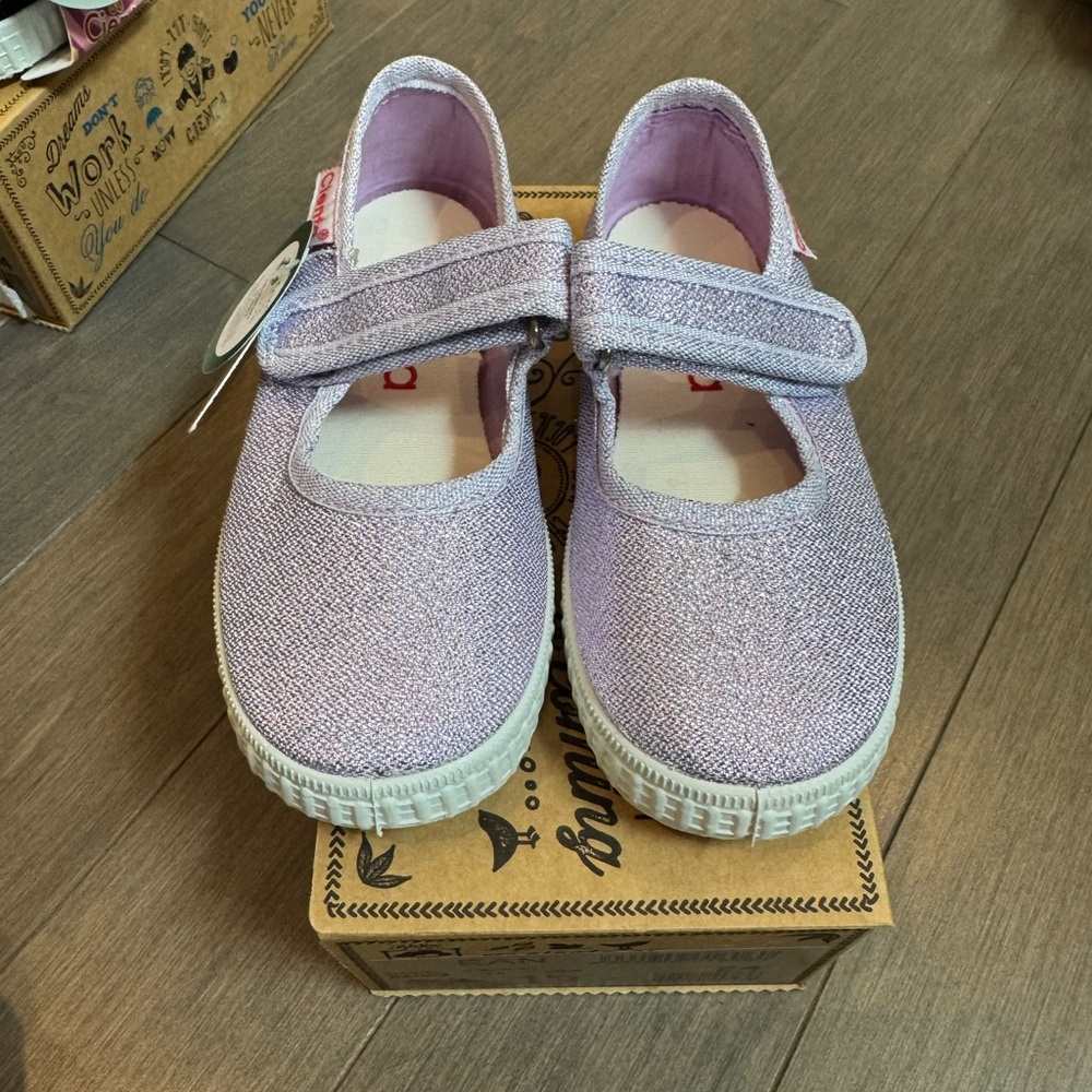 Cienta Sparkly Purple Kids Shoes size 7.5 new in box